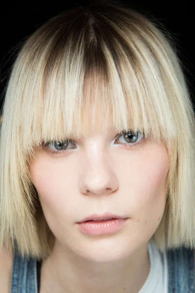 Look 12